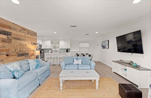 Laguna Beach House | 200 feet from Beach Access, Ocean views, and Pet Friendly