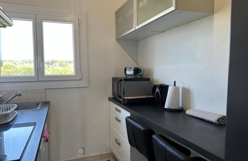 Antheor Apartment | 200 m from the sea | 5 min from the center | Wifi