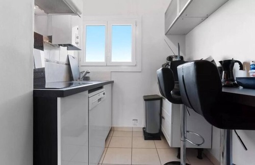 Antheor Apartment | 200 m from the sea | 5 min from the center | Wifi