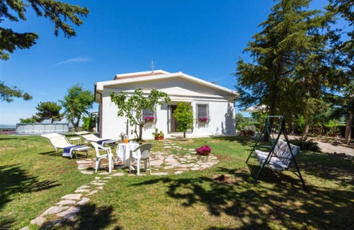 Montenero di Bisaccia House | 200 m² House ∙ 4 bedrooms ∙ 9 guests