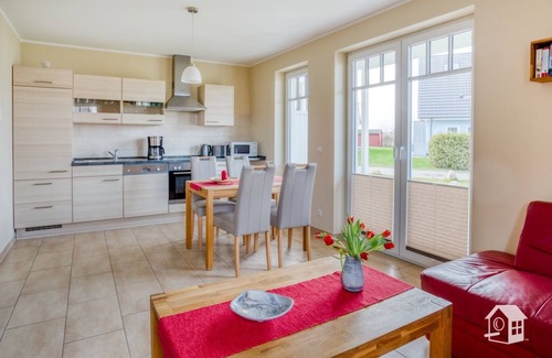 Boergerende-Rethwisch Apartment | 200 m to the natural beach, family friendly EC-apartment with terrace, W-Lan