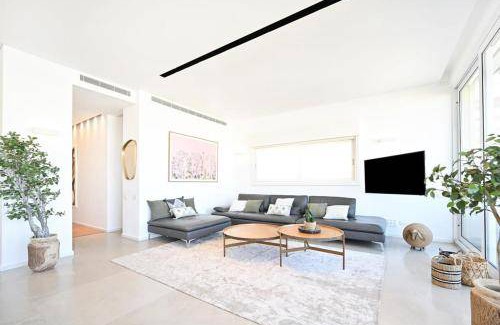 Old North Apartment | 200 m² Apartment ∙ 3 bedrooms ∙ 6 guests