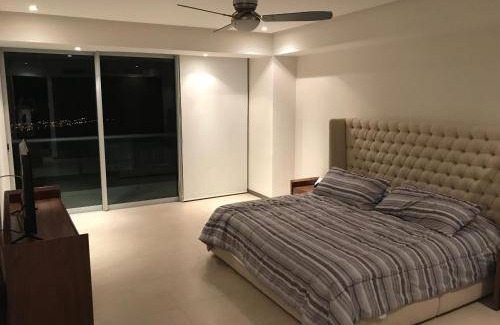 Cerritos Apartment | 200 m² Apartment ∙ 3 bedrooms ∙ 8 guests