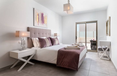 Vale de Parra Apartment | 200 m² Apartment ∙ 4 bedrooms ∙ 8 guests