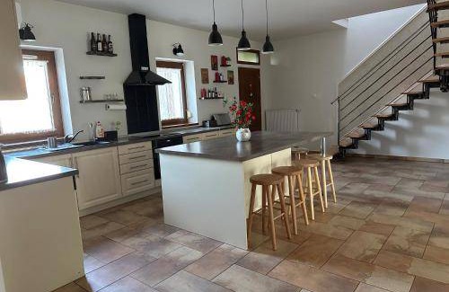 Szeged Apartment | 200 m² Apartment ∙ 5 bedrooms ∙ 16 guests