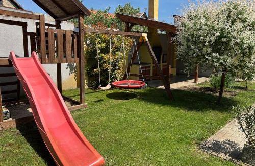 Szeged Apartment | 200 m² Apartment ∙ 5 bedrooms ∙ 16 guests