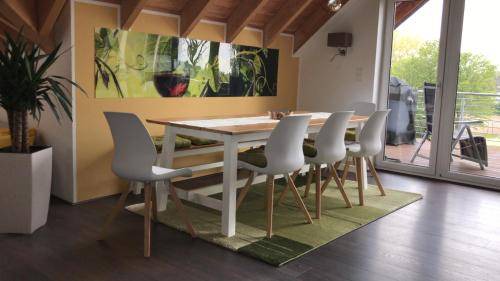 Remscheid Apartment | 200 m² Apartment ∙ 4 bedrooms ∙ 11 guests