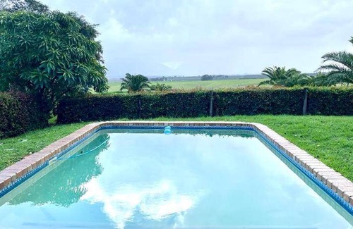Tulbagh House | 200 m² Farmhouse ∙ 4 bedrooms ∙ 8 guests