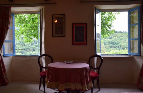 Vieillevie House | 200 m² Farmhouse ∙ 3 bedrooms ∙ 6 guests