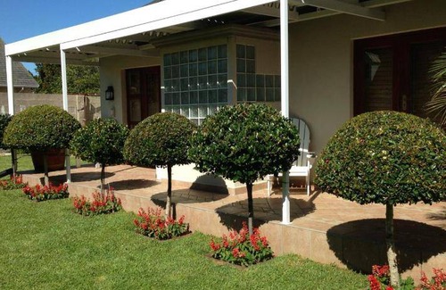 Westcliff Hotel | 200 m² Hotel ∙ 5 bedrooms ∙ 12 guests