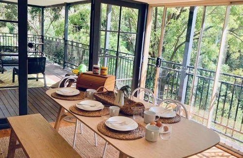 Lower Macdonald House | 200 m² House ∙ 2 bedrooms ∙ 6 guests