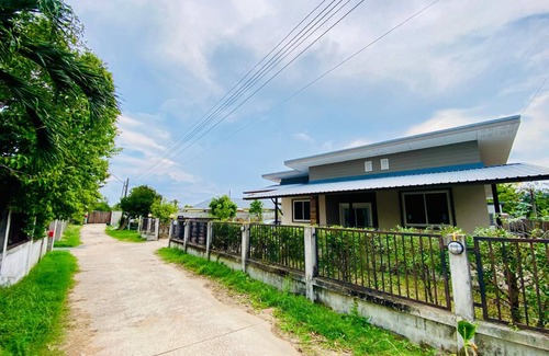 Ubon Ratchathani House | 200 m² House ∙ 2 bedrooms ∙ 7 guests