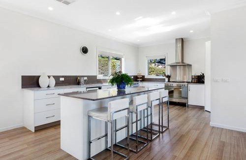 St Helens House | 200 m² House ∙ 3 bedrooms ∙ 8 guests