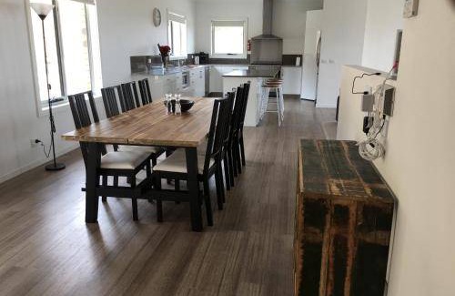 St Helens House | 200 m² House ∙ 3 bedrooms ∙ 8 guests