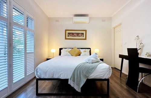 Sandringham House | 200 m² House ∙ 3 bedrooms ∙ 6 guests