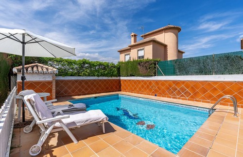 La Zubia House | 200 m² House ∙ 3 bedrooms ∙ 6 guests