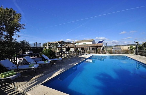 Algaida House | 200 m² House ∙ 3 bedrooms ∙ 5 guests