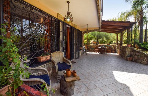 Partinico House | 200 m² House ∙ 3 bedrooms ∙ 9 guests