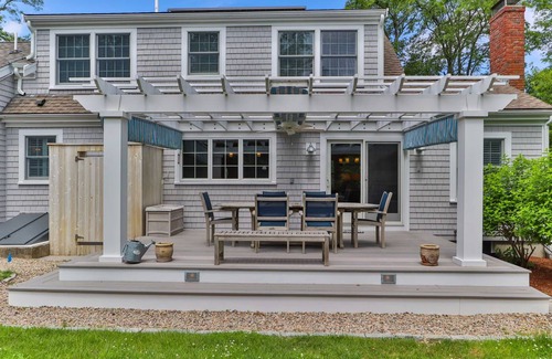 Orleans House | 200 m² House ∙ 3 bedrooms ∙ 6 guests
