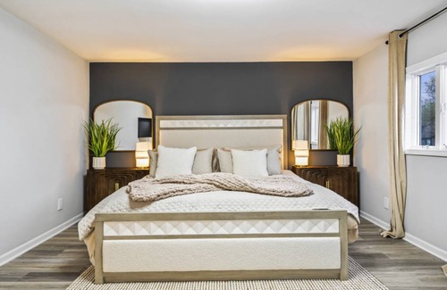 Oswego House | 200 m² House ∙ 3 bedrooms ∙ 6 guests