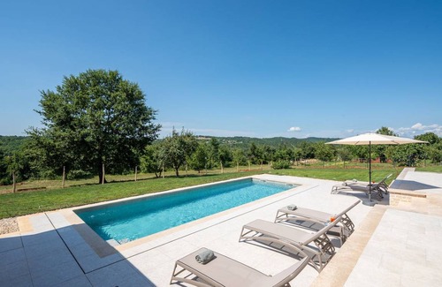 Beram House | 200 m² House ∙ 3 bedrooms ∙ 8 guests