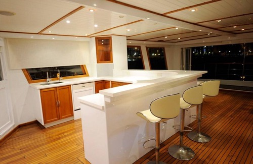 Hong Kong East House | 200 m² House ∙ 3 bedrooms ∙ 8 guests