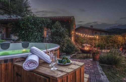 Bagnone House | 200 m² House ∙ 3 bedrooms ∙ 6 guests