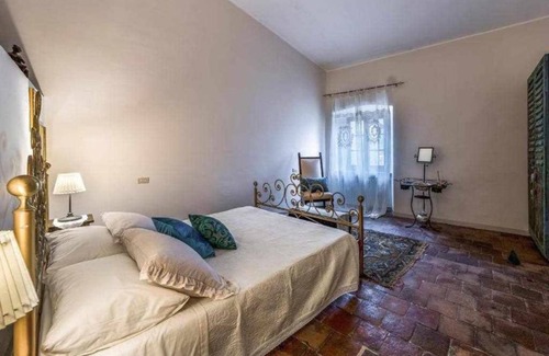Bagnone House | 200 m² House ∙ 3 bedrooms ∙ 6 guests