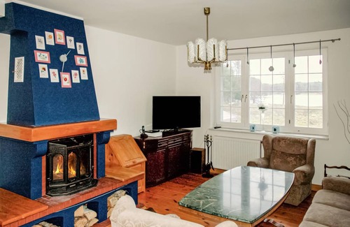 Dziemiany House | 200 m² House ∙ 4 bedrooms ∙ 9 guests