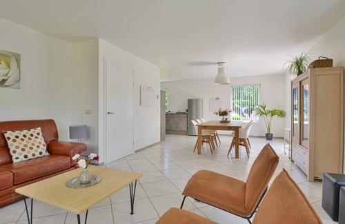 Zeewolde House | 200 m² House ∙ 4 bedrooms ∙ 8 guests