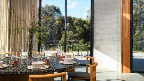 Hepburn House | 200 m² House ∙ 4 bedrooms ∙ 10 guests