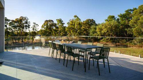 Hepburn House | 200 m² House ∙ 4 bedrooms ∙ 10 guests