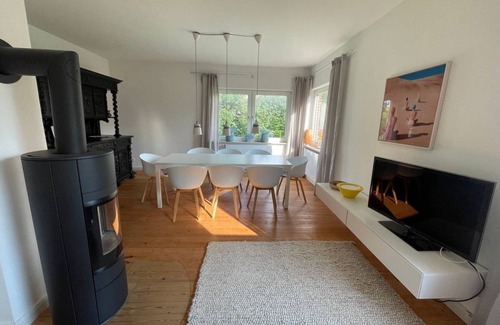 Nordenham House | 200 m² House ∙ 4 bedrooms ∙ 8 guests