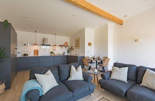 Ashford House | 200 m² House ∙ 4 bedrooms ∙ 8 guests