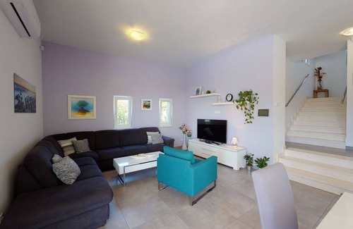 Solta House | 200 m² House ∙ 4 bedrooms ∙ 10 guests