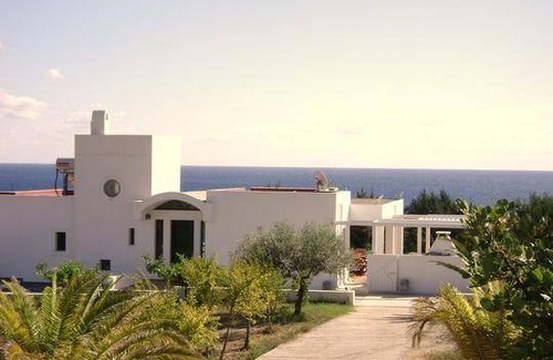 Kiotari House | 200 m² House ∙ 4 bedrooms ∙ 8 guests