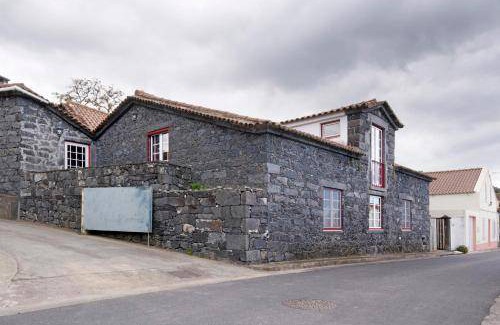 Vila Franca do Campo House | 200 m² House ∙ 4 bedrooms ∙ 9 guests
