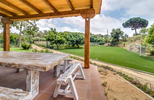 Palafolls House | 200 m² House ∙ 5 bedrooms ∙ 18 guests