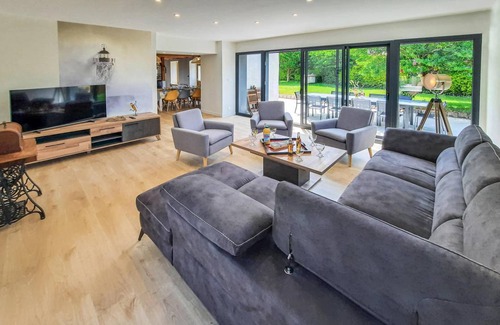 Kerlouet House | 200 m² House ∙ 5 bedrooms ∙ 10 guests