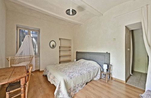 Barjac House | 200 m² House ∙ 5 bedrooms ∙ 15 guests