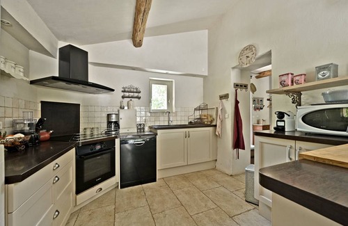 Barjac House | 200 m² House ∙ 5 bedrooms ∙ 15 guests