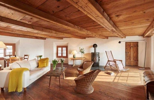 Promontogno House | 200 m² House ∙ 5 bedrooms ∙ 9 guests