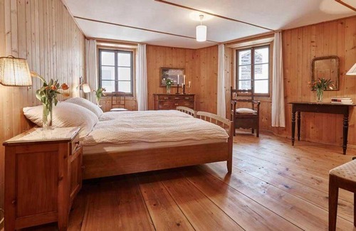 Promontogno House | 200 m² House ∙ 5 bedrooms ∙ 9 guests