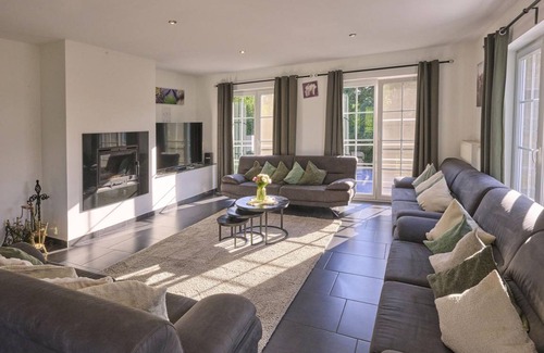 Trou de Bra House | 200 m² House ∙ 9 bedrooms ∙ 20 guests