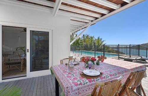 Shute Harbour House | 200 m² House ∙ 4 bedrooms ∙ 6 guests