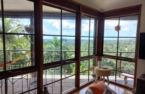 Doonan Cabin | 200 m² Lodge ∙ 4 bedrooms ∙ 10 guests