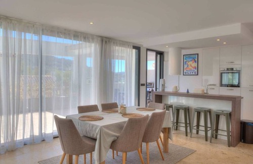 La Cadiere-d'Azur Villa | 200 m² Villa ∙ 4 bedrooms ∙ 8 guests