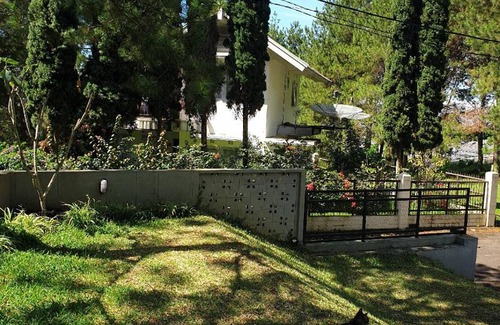 Parongpong Villa | 200 m² Villa ∙ 2 bedrooms ∙ 8 guests
