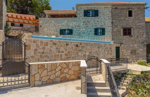 Mljet Villa | 200 m² Villa ∙ 2 bedrooms ∙ 6 guests