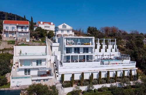 Orasac Villa | 200 m² Villa ∙ 2 bedrooms ∙ 4 guests